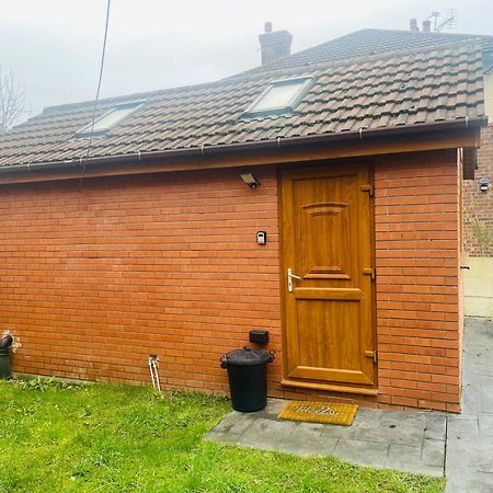 Private Guest House/Annexe Salford  Eksteriør bilde
